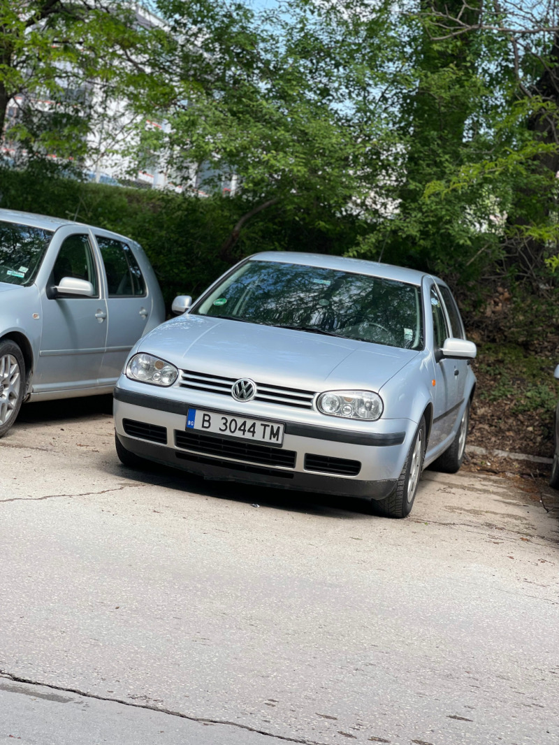 VW Golf IV 1.4 16V, снимка 1 - Автомобили и джипове - 45936633