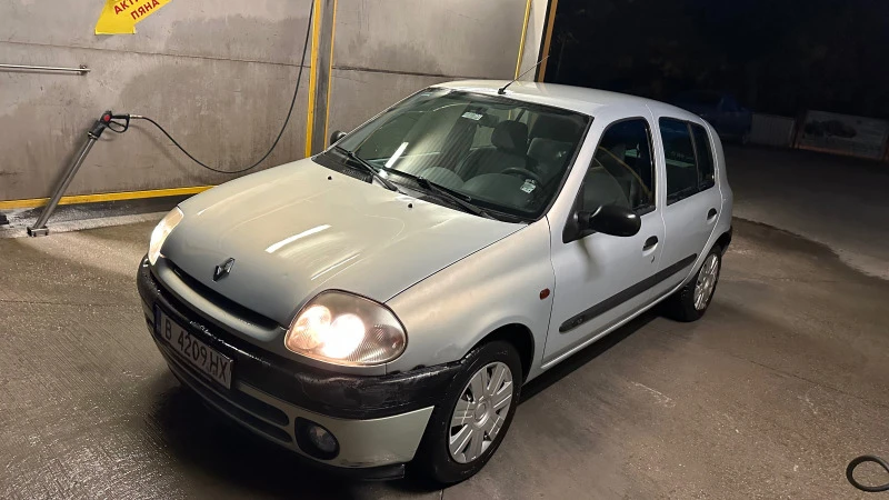 Renault Clio, снимка 3 - Автомобили и джипове - 47341486