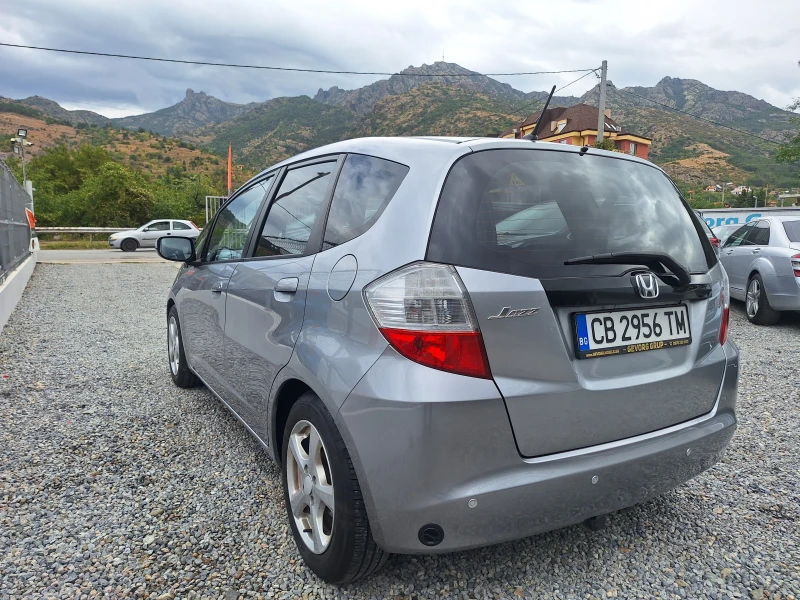 Honda Jazz 1.3 AVTO GPL, снимка 6 - Автомобили и джипове - 47079584