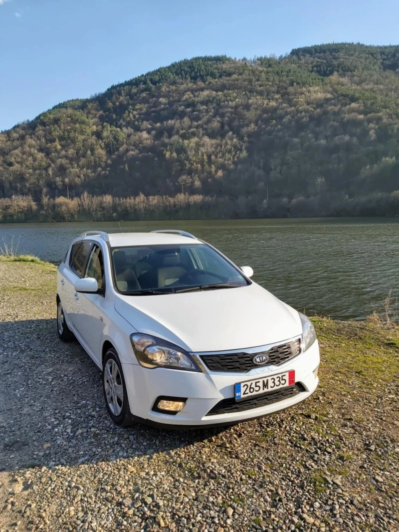 Kia Ceed, снимка 11 - Автомобили и джипове - 49034479