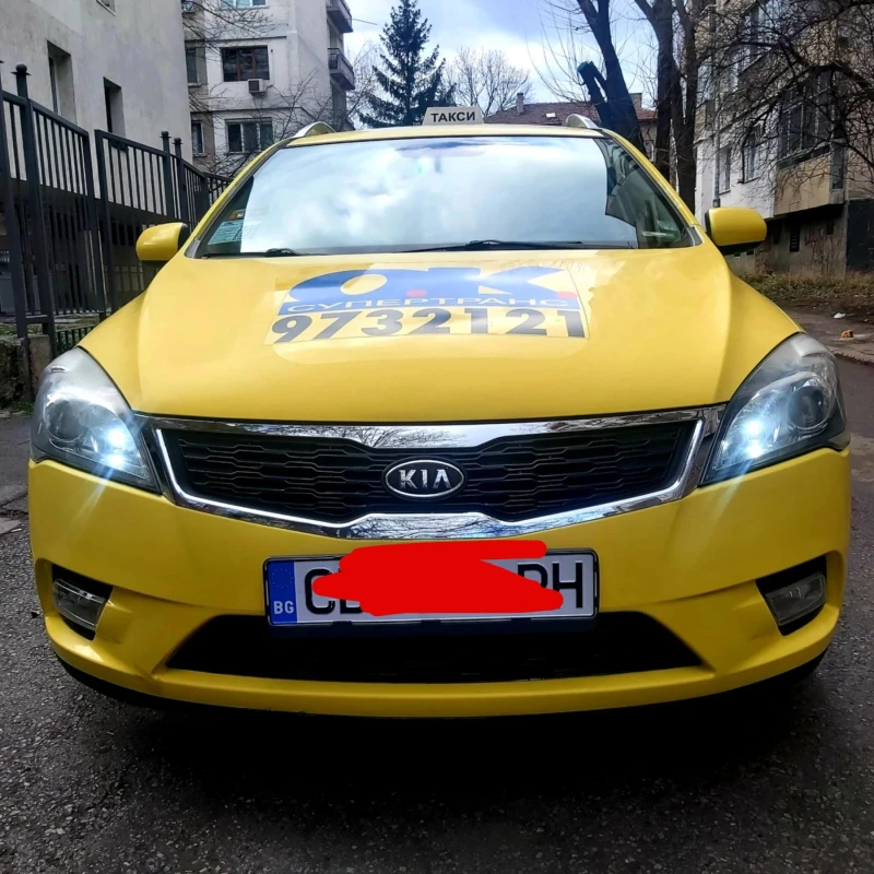 Kia Ceed, снимка 1 - Автомобили и джипове - 49034479