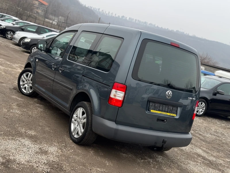 VW Caddy 1.9TDI 105кс LIFE КЛИМАТИК 4-врати СЕР-КНИЖКА , снимка 4 - Автомобили и джипове - 49318779