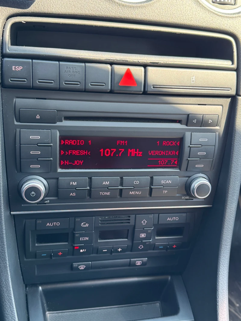 Seat Exeo 2.0 TDI, снимка 12 - Автомобили и джипове - 50956864