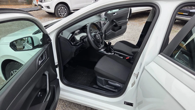 VW Polo 1.0i EUR.6, снимка 9 - Автомобили и джипове - 51943856