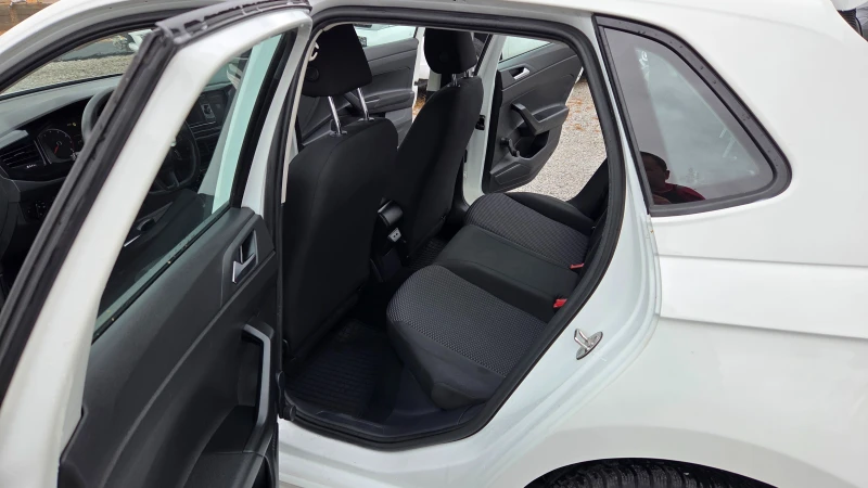 VW Polo 1.0i EUR.6, снимка 10 - Автомобили и джипове - 51943856