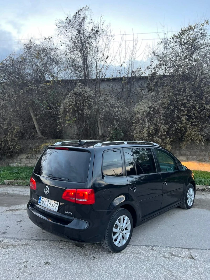 VW Touran Avtomatik alkantar, снимка 4 - Автомобили и джипове - 52772071
