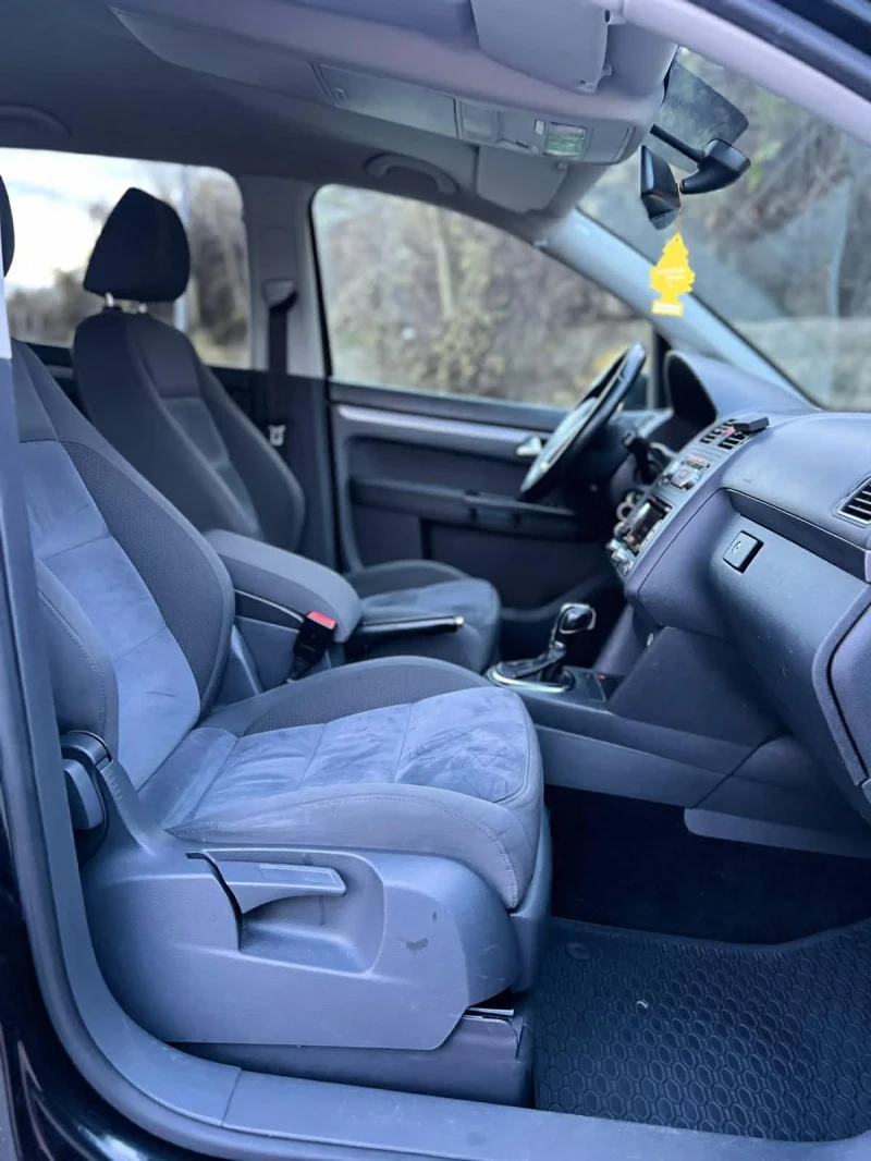 VW Touran Avtomatik alkantar, снимка 10 - Автомобили и джипове - 52772071