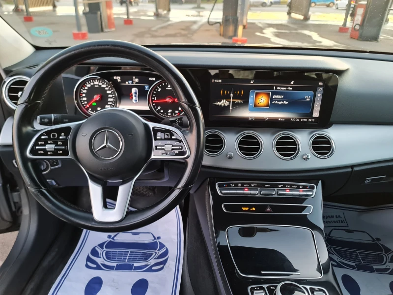 Mercedes-Benz E 220 ТОП ЦЕНА ЗА КОЛЕДНИТЕ ПРАЗНИЦИ, снимка 11 - Автомобили и джипове - 52879396