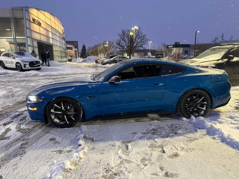 Ford Mustang * GT * CARFAX * БЕЗ ПЪРВОНАЧАЛНА ВНОСКА, снимка 2 - Автомобили и джипове - 53207025