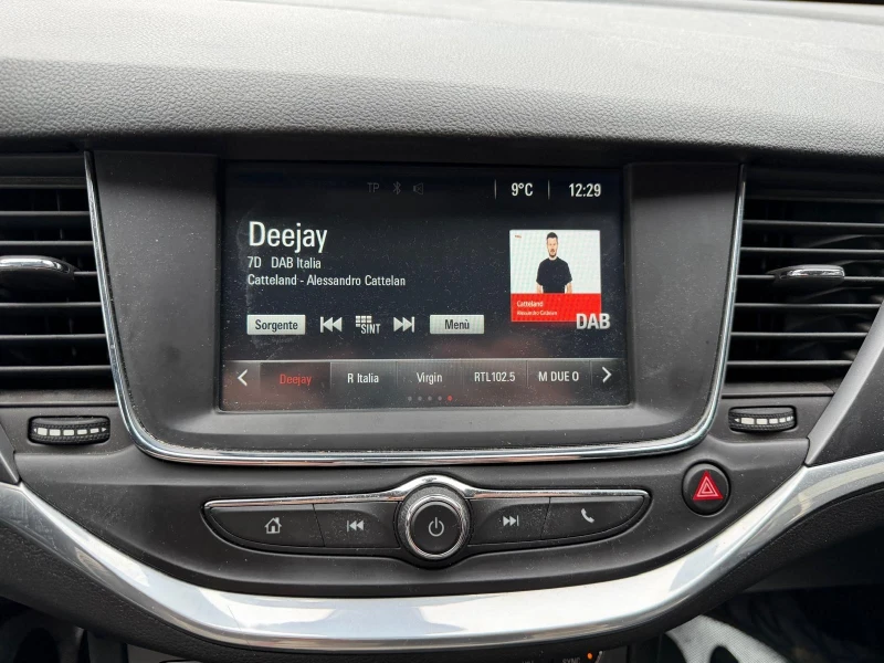 Opel Astra 1.6cdti business premium Euro 6 116000km!, снимка 9 - Автомобили и джипове - 53514346