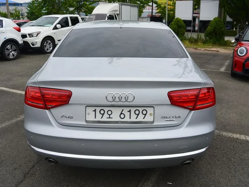 Audi A8 3.0 TDI Quattro, снимка 4 - Автомобили и джипове - 54564937