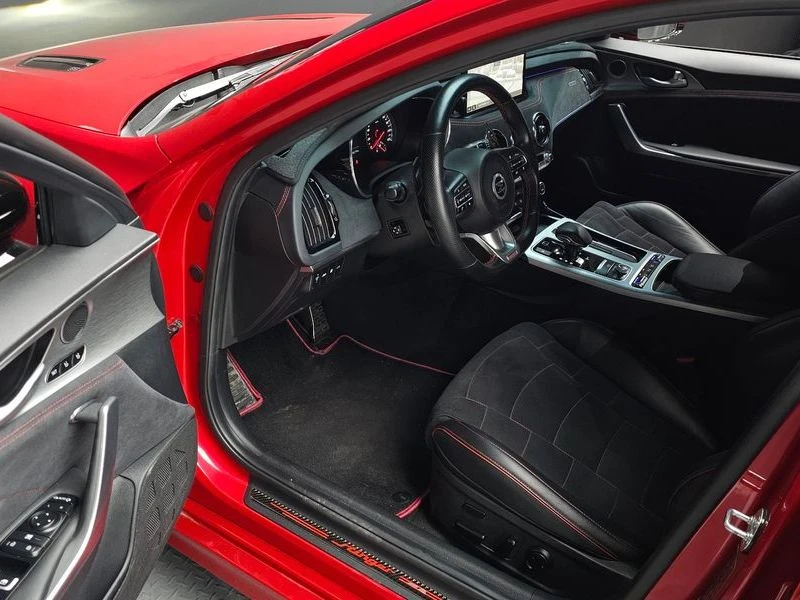 Kia Stinger 3.3 GT Masters Turbo Package| 365к.с.| ВКЛ.ТЕХНОТЕ, снимка 11 - Автомобили и джипове - 55615534