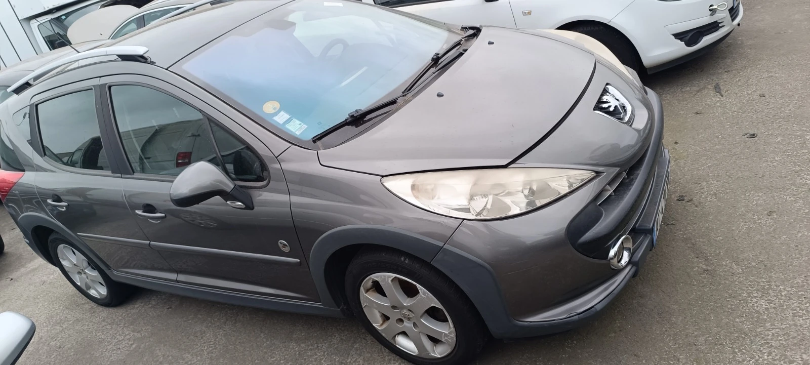 Peugeot 207 1.4i /1.4i 16V/1.4/1.6Hdi - изображение 2