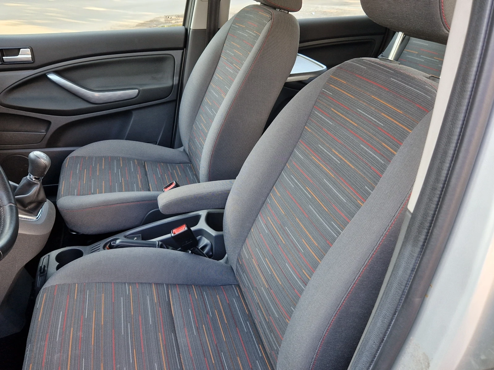 Ford C-max 1.8-125кс. | Mobile.bg — изображение 14