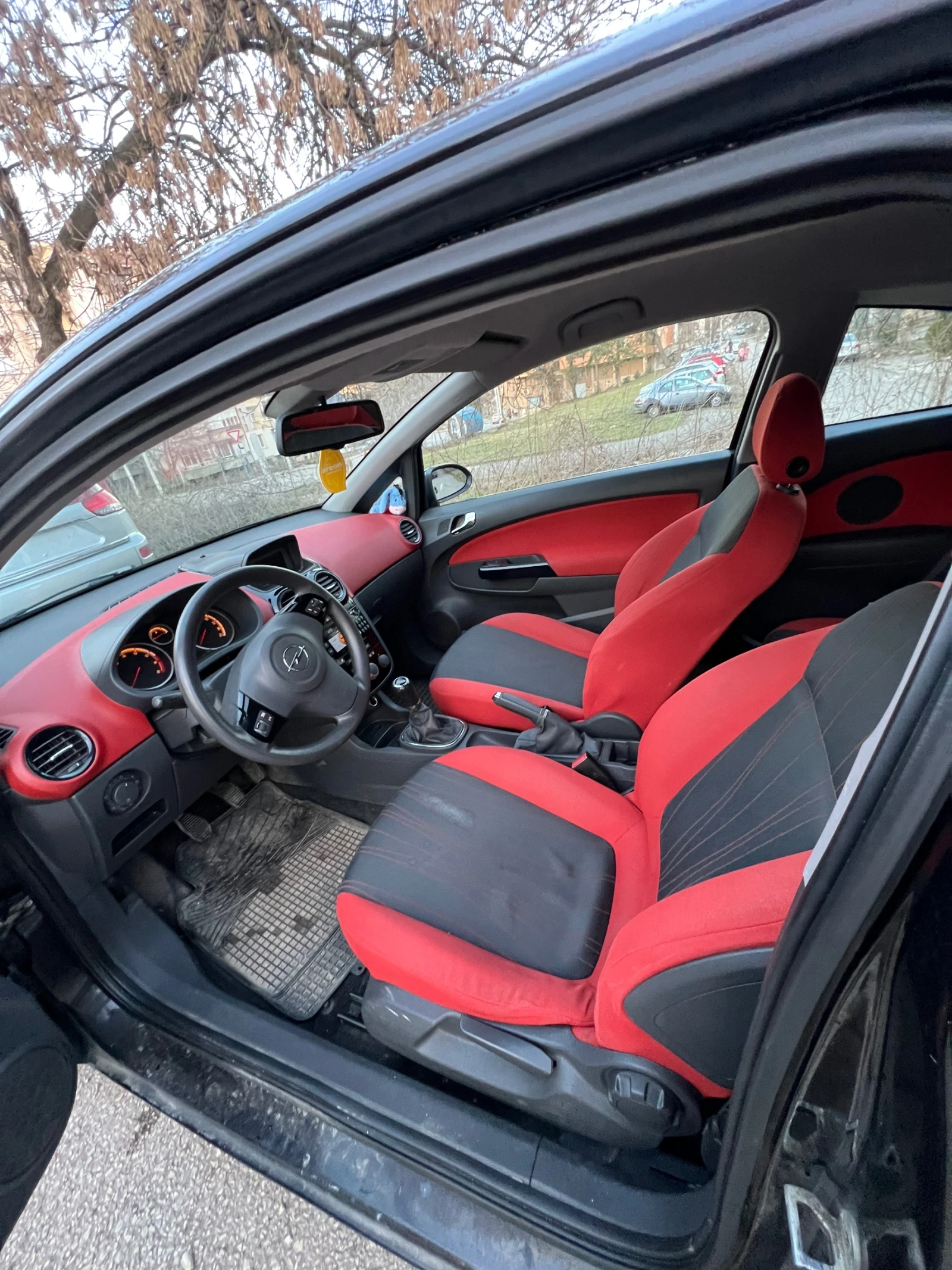 Opel Corsa  - изображение 6