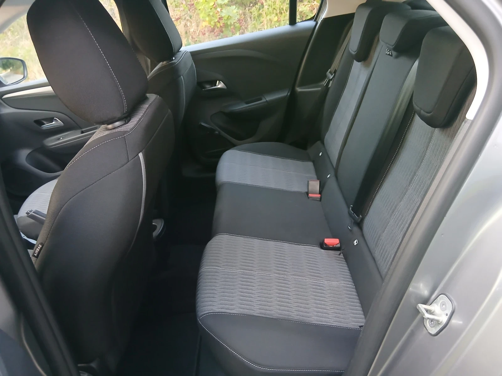 Opel Corsa 1.2 i | Mobile.bg   13