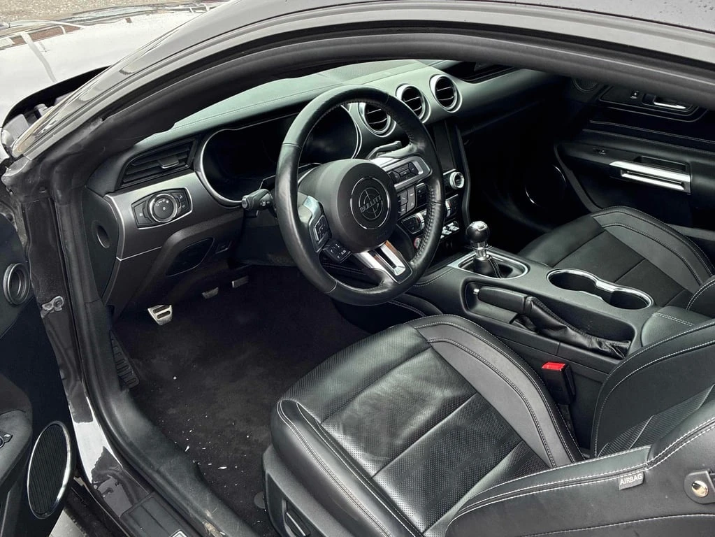 Ford Mustang * GT * CARFAX *    | Mobile.bg   6