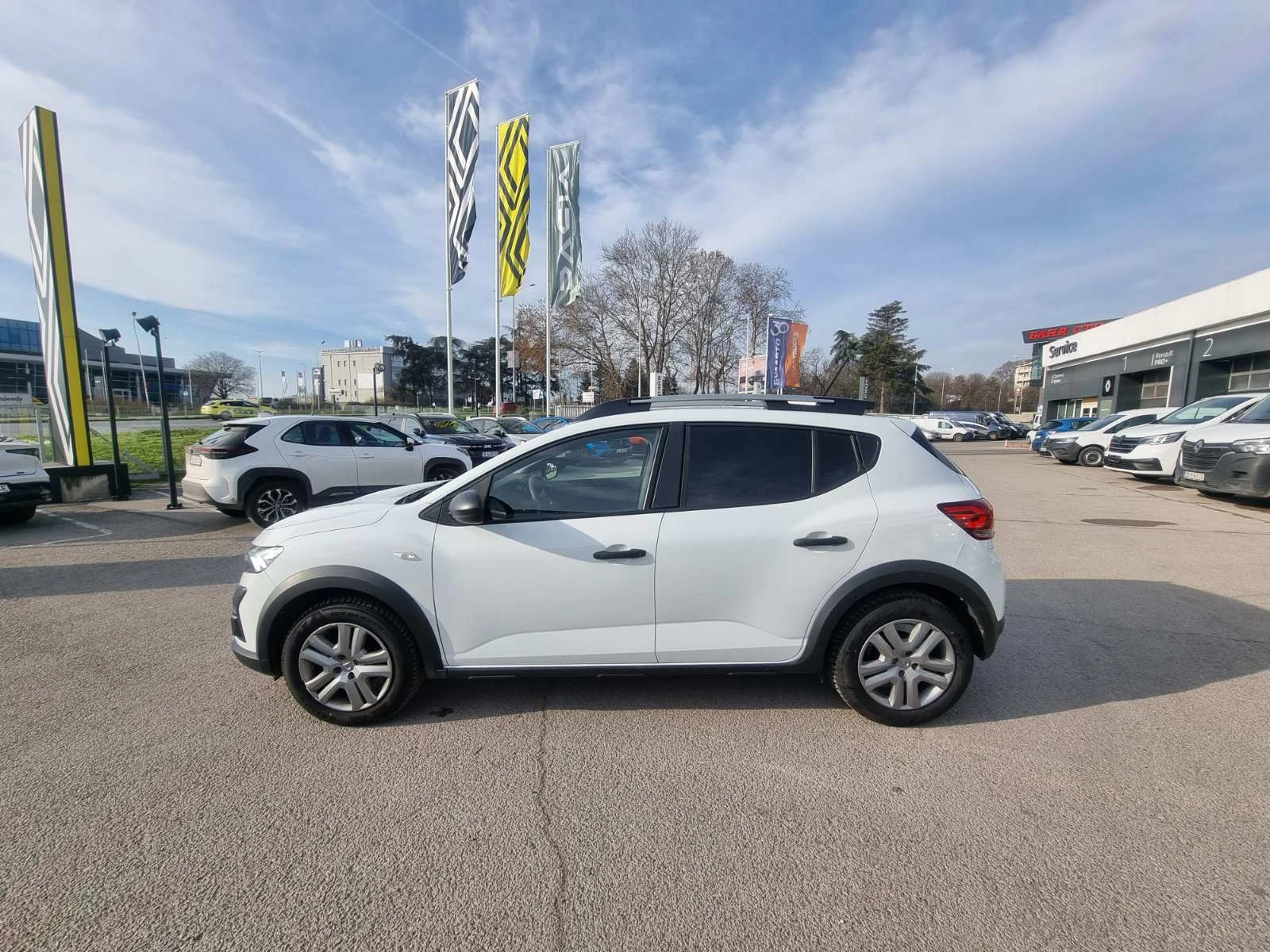 Dacia Sandero STEPWAY TCe 90 �.�. Start & Stop BVM6 | Mobile.bg � ����������� 8