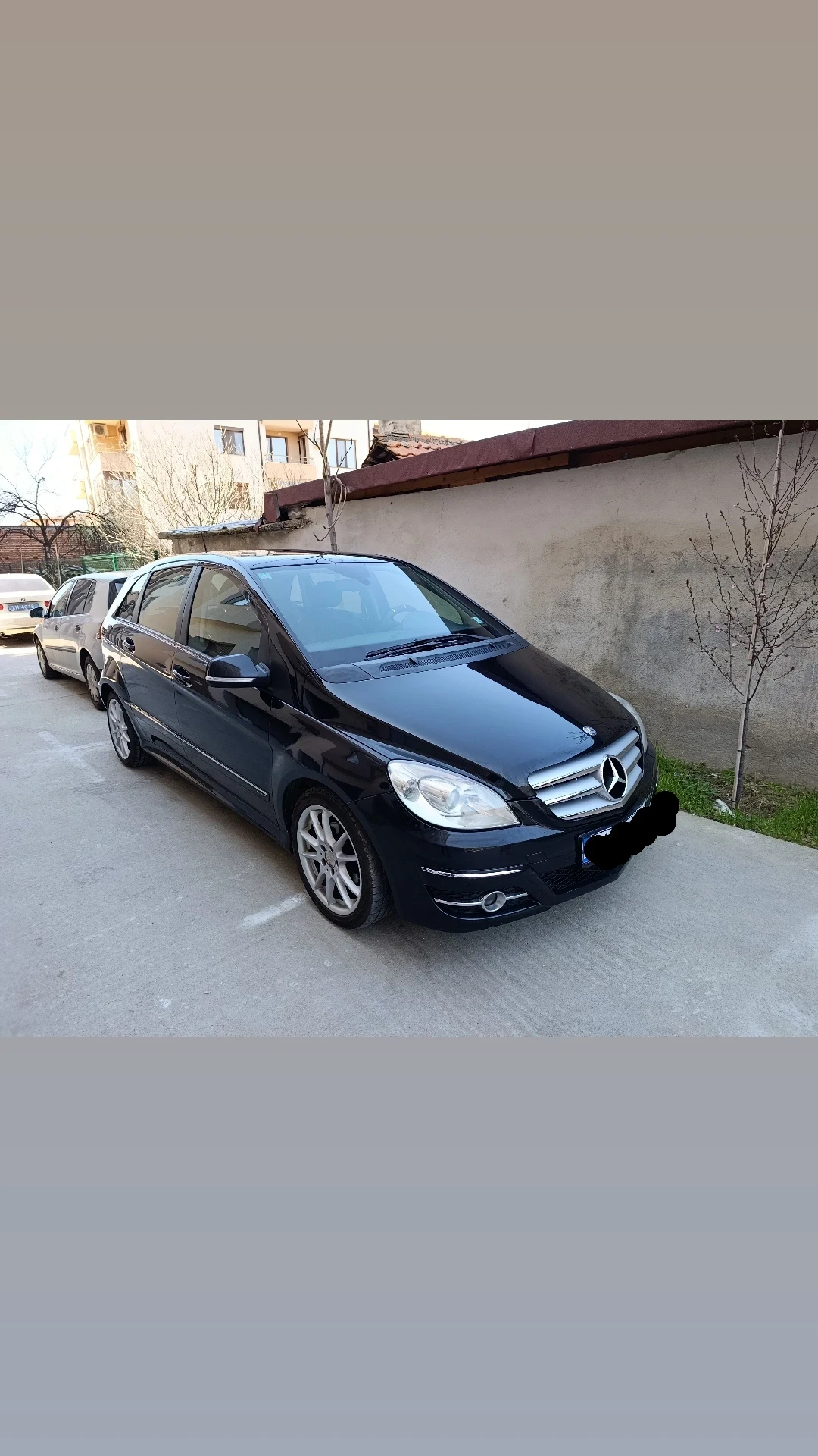 Mercedes-Benz B 180 Регистрирана, снимка 2 - Автомобили и джипове - 53836430