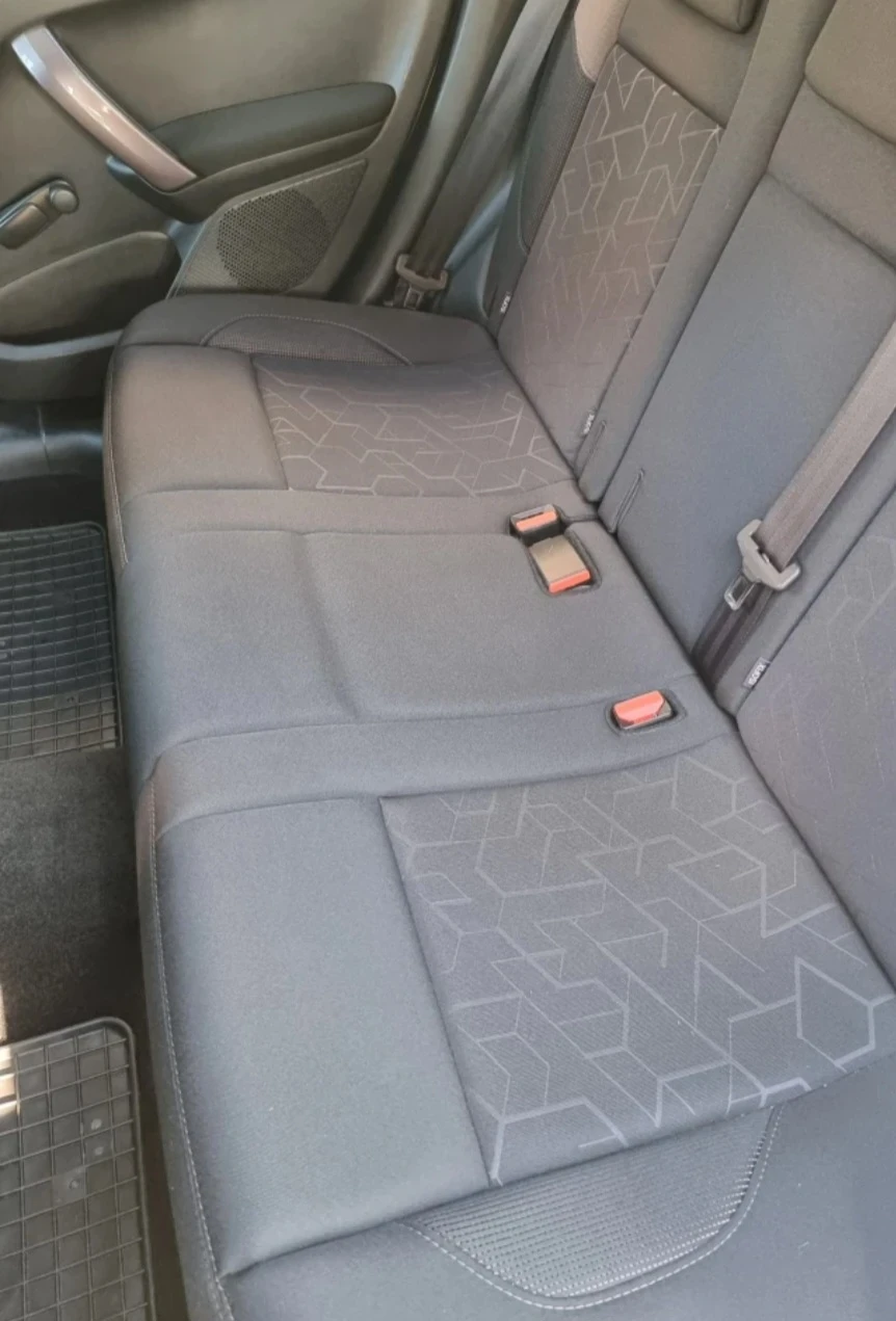 Peugeot 2008 1.6 blueHDI, снимка 6 - Автомобили и джипове - 54108226