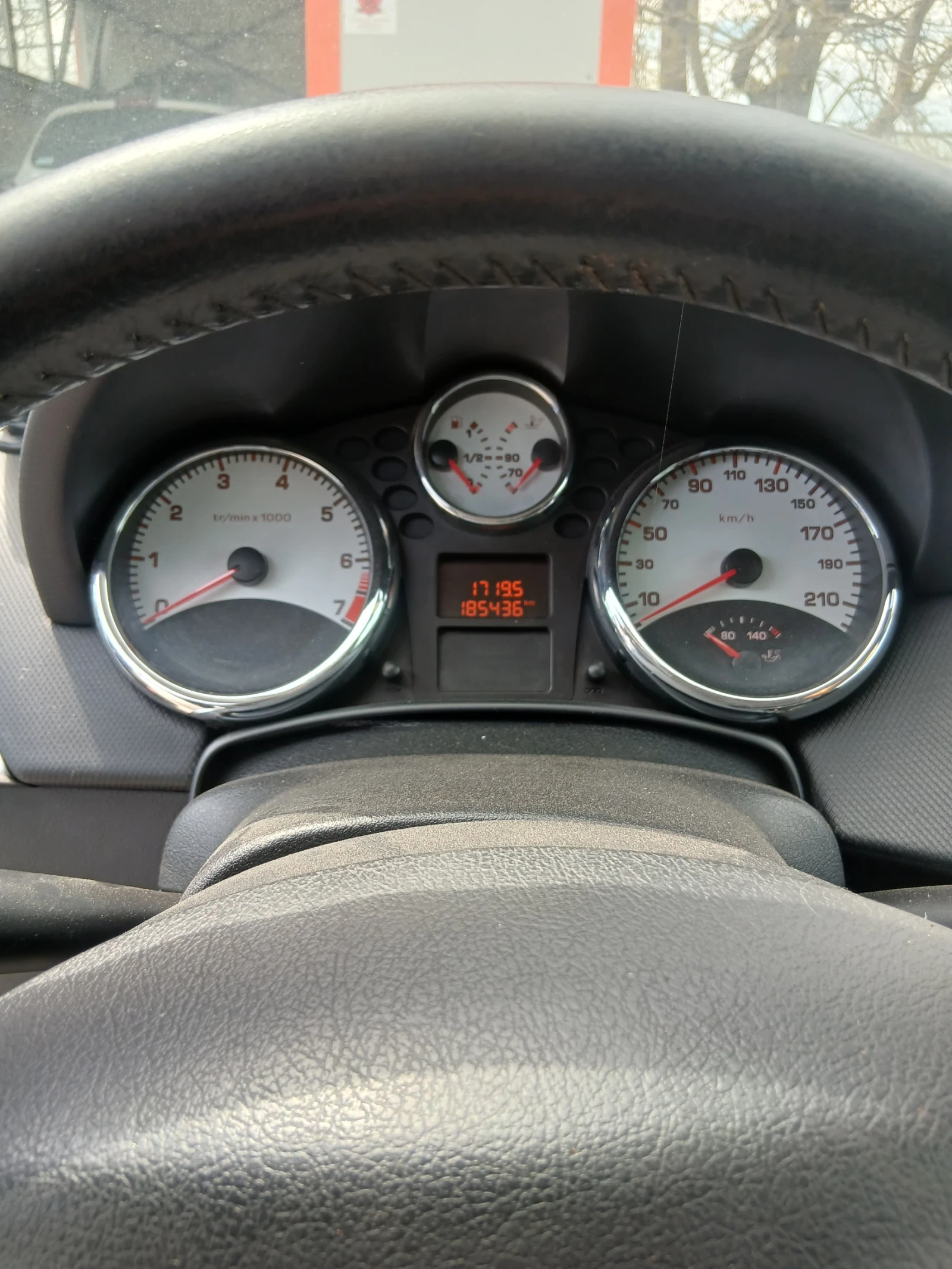 Peugeot 207 GT, снимка 8 - Автомобили и джипове - 54253041