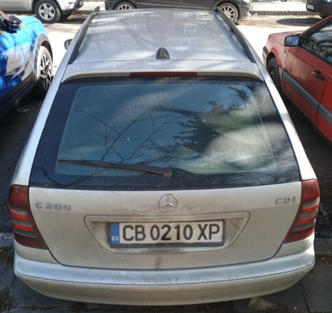 Mercedes-Benz C 200 CDI комби, снимка 3 - Автомобили и джипове - 54345786