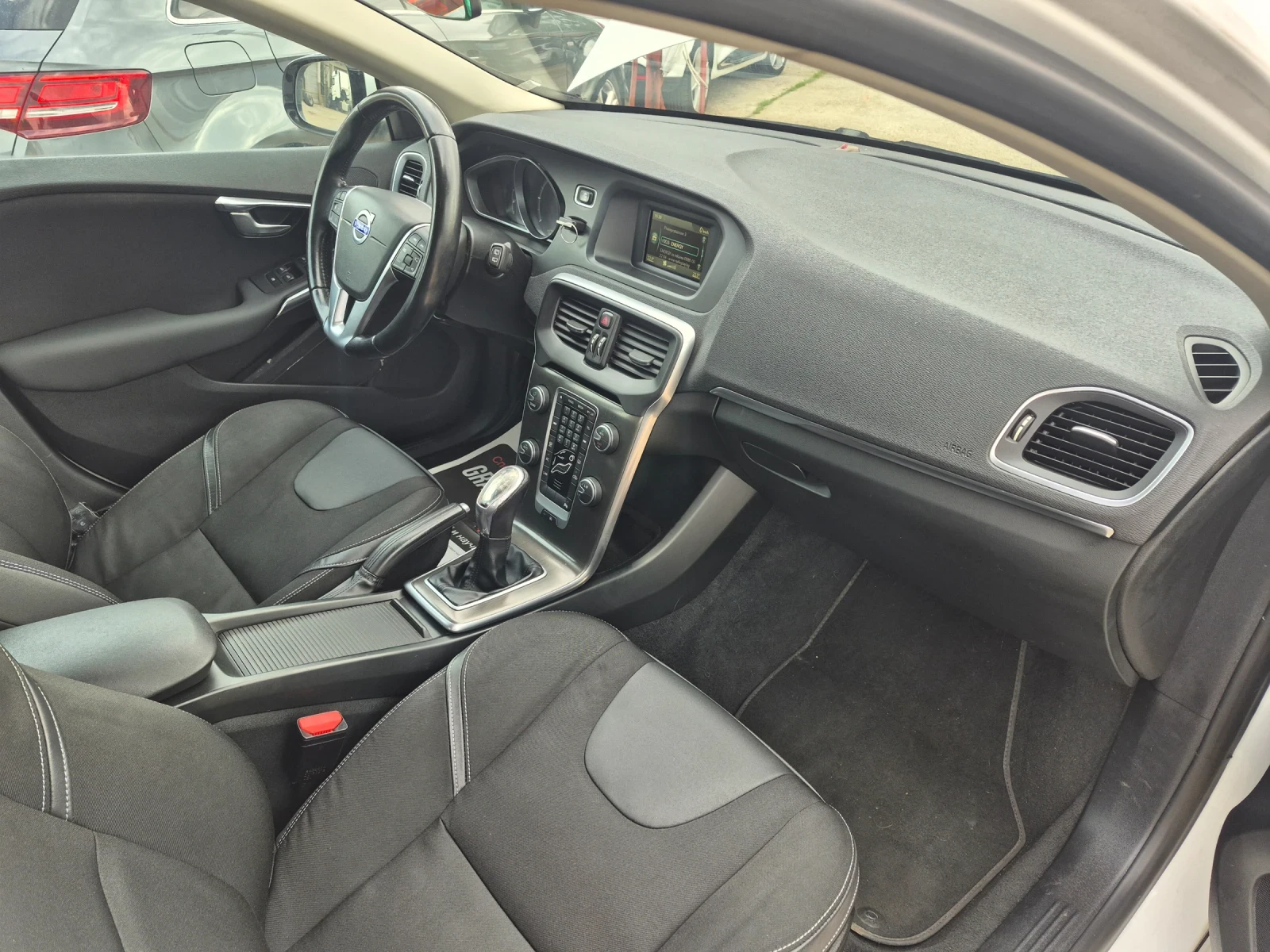 Volvo V40 V40 /D2 | Mobile.bg � ����������� 8