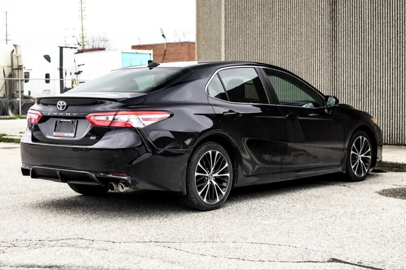 Toyota Camry Camry, снимка 11 - Автомобили и джипове - 54787502