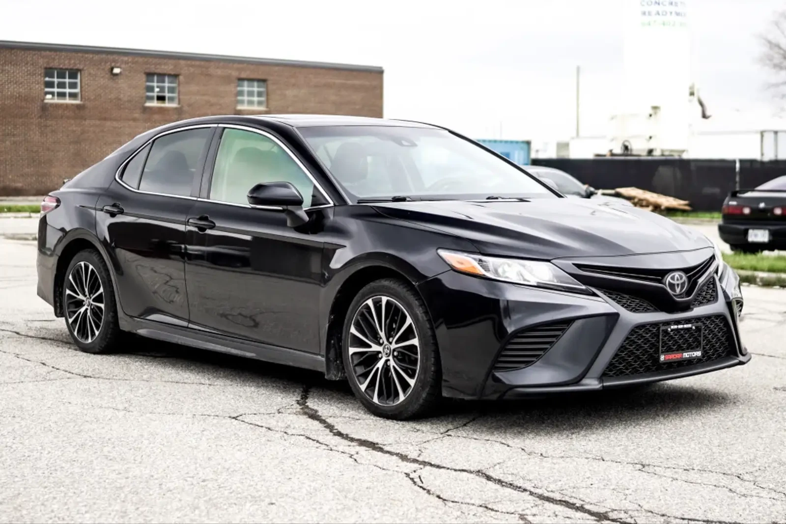 Toyota Camry Camry, снимка 3 - Автомобили и джипове - 54787502