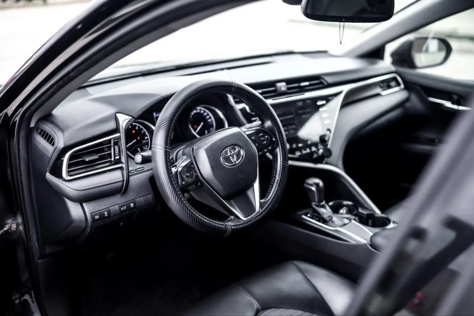 Toyota Camry Camry, снимка 4 - Автомобили и джипове - 54787502