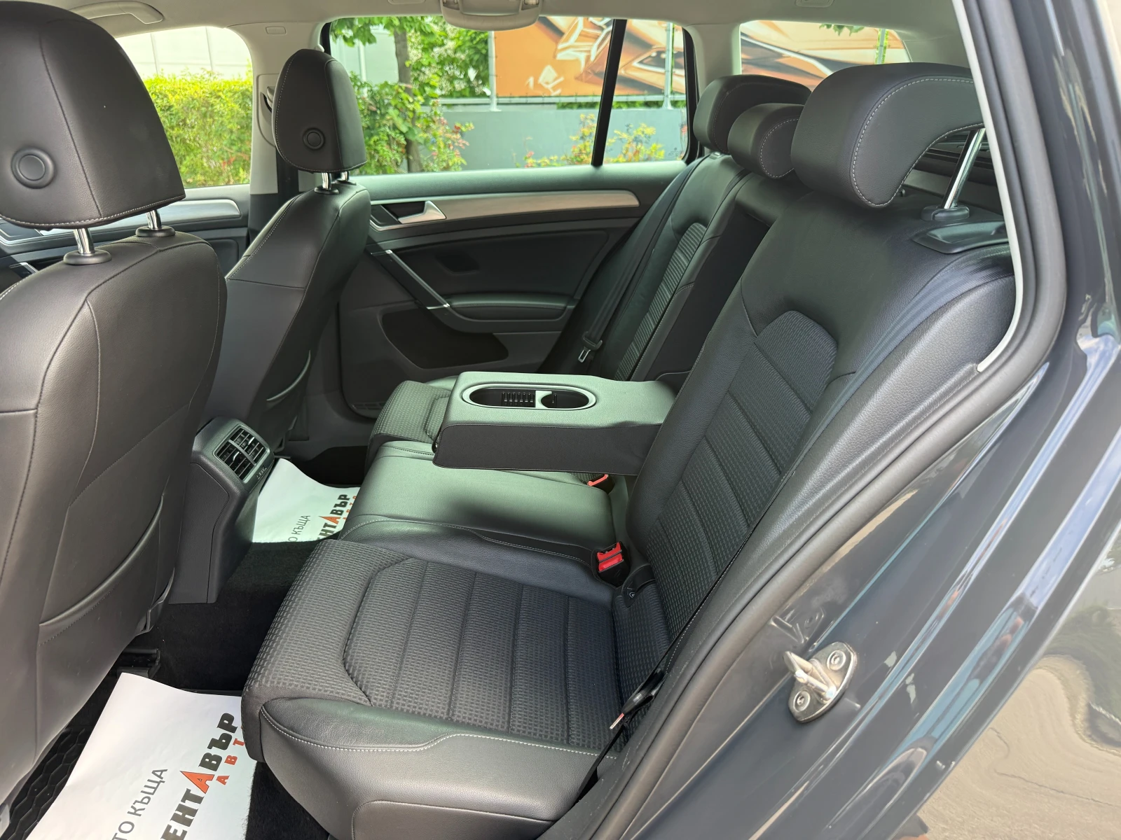 VW Golf 1, 6tdi/Aвтоматик/Нави/ГАРАНЦИЯ, снимка 10 - Автомобили и джипове - 55030770