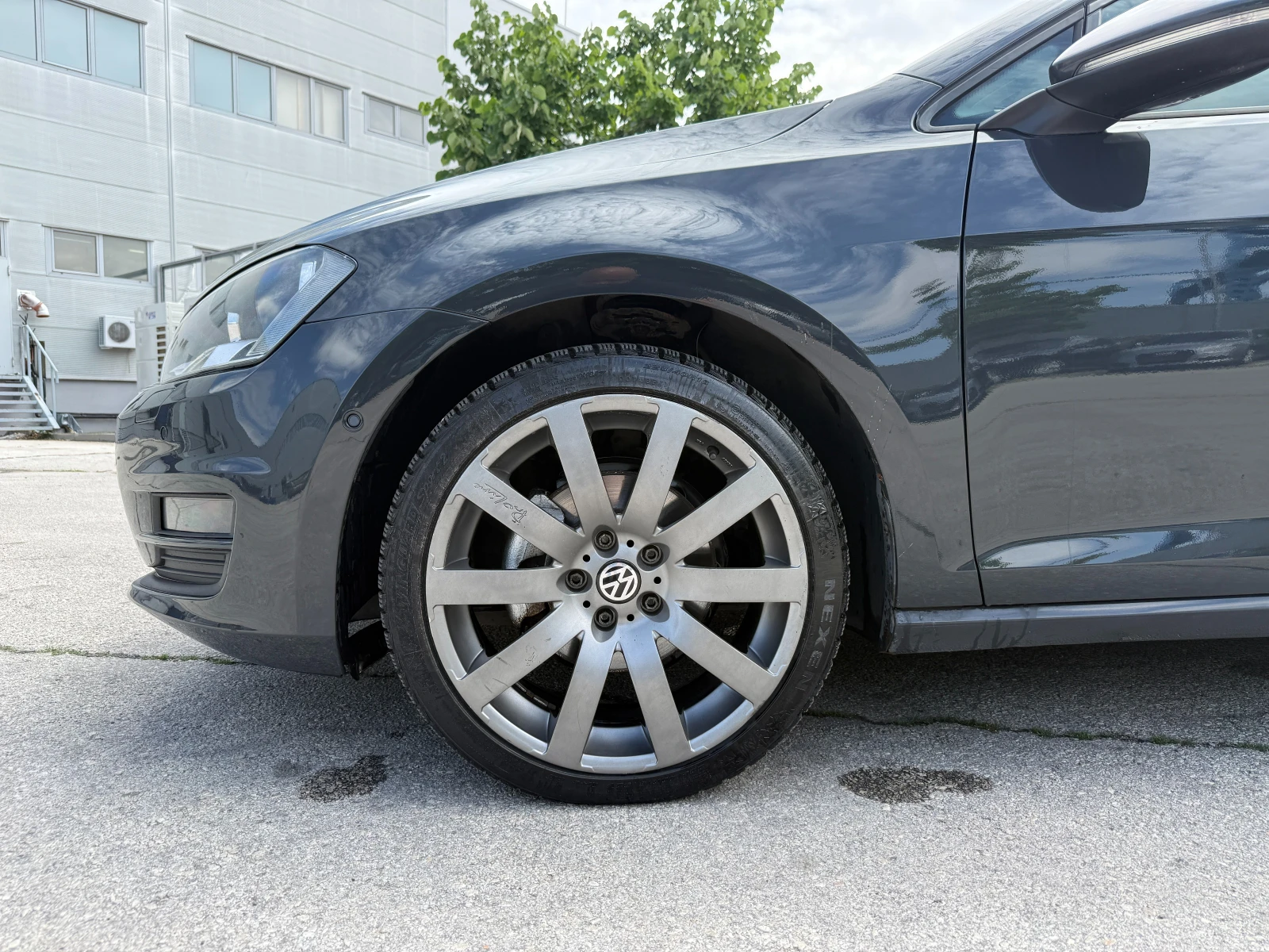 VW Golf 1, 6tdi/Aвтоматик/Нави/ГАРАНЦИЯ, снимка 8 - Автомобили и джипове - 55030770