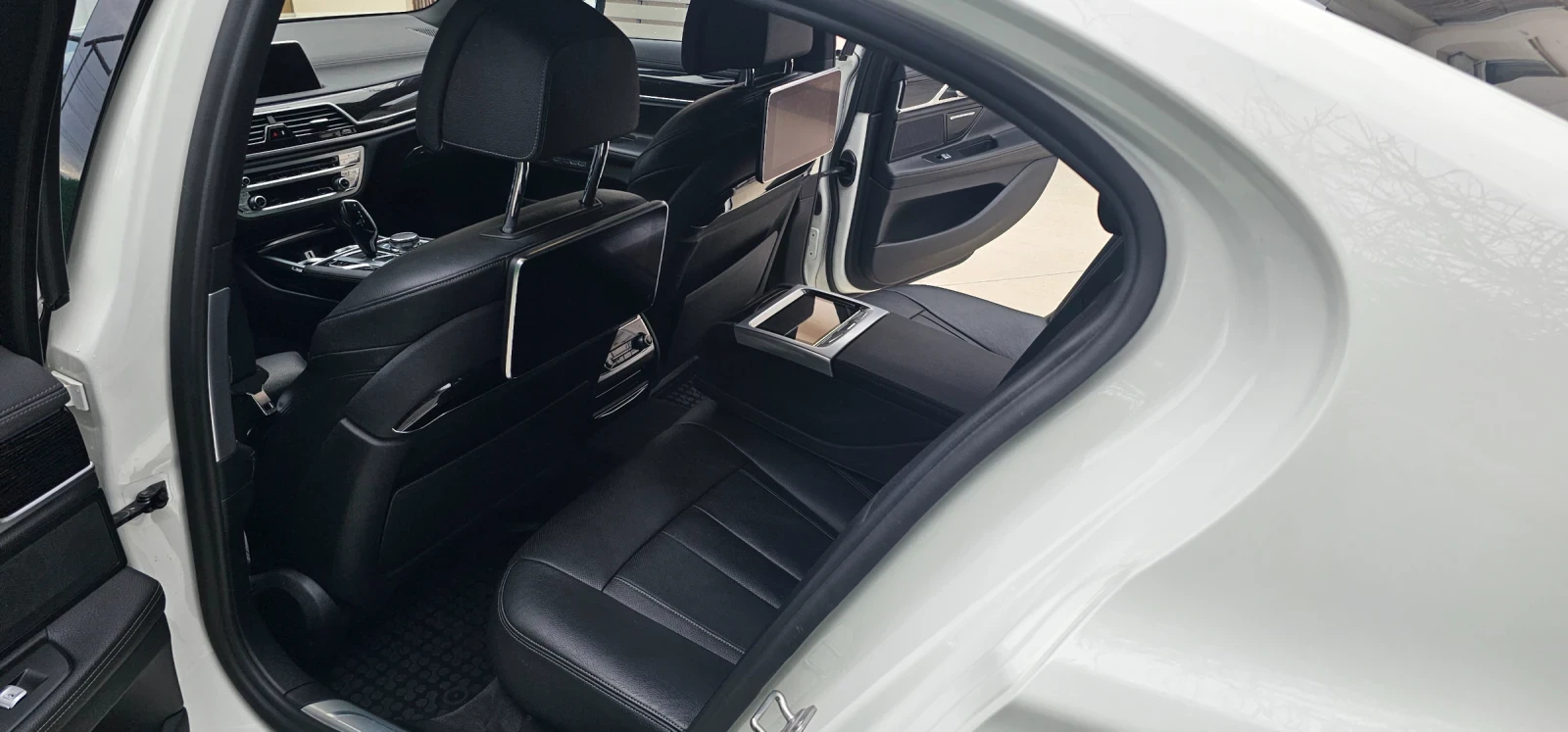 BMW 730 XDRIVE, M пакет, FULL, снимка 8 - Автомобили и джипове - 55431788