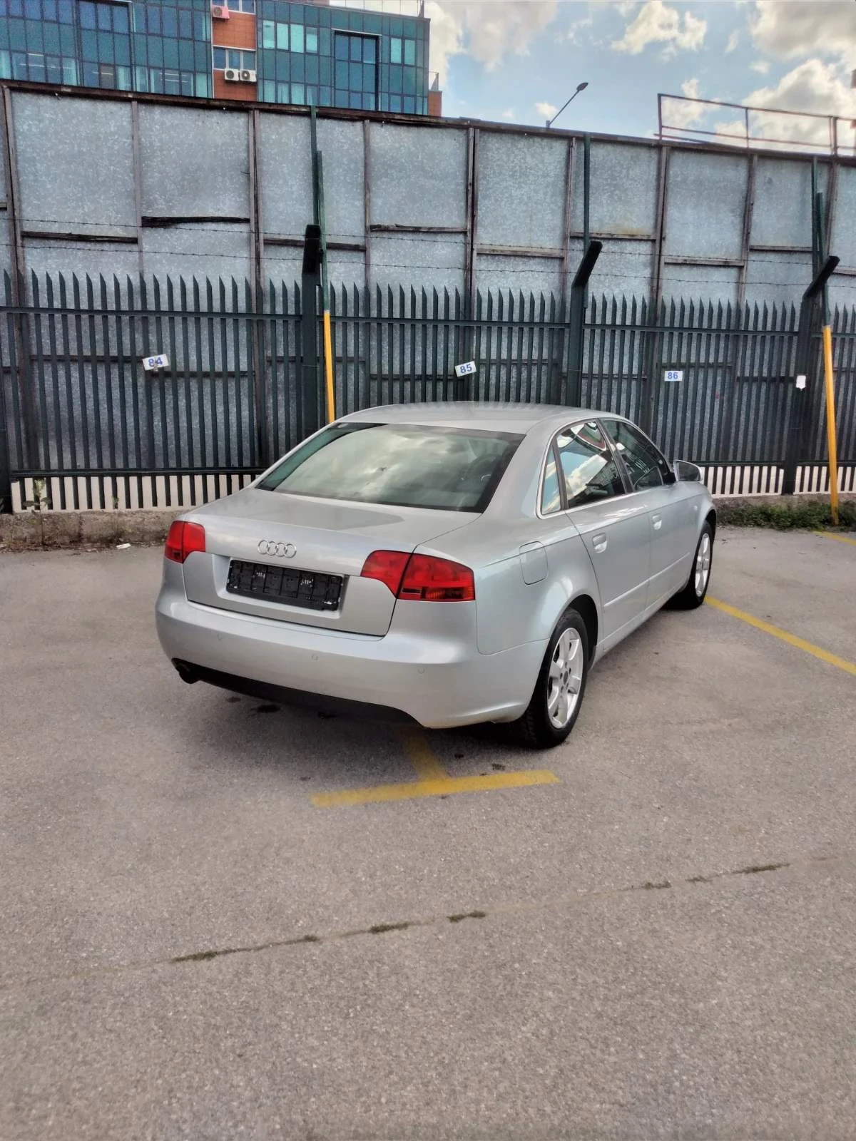 Audi A4 2.0 бензин 131к.с. Германия, снимка 2 - Автомобили и джипове - 55503090