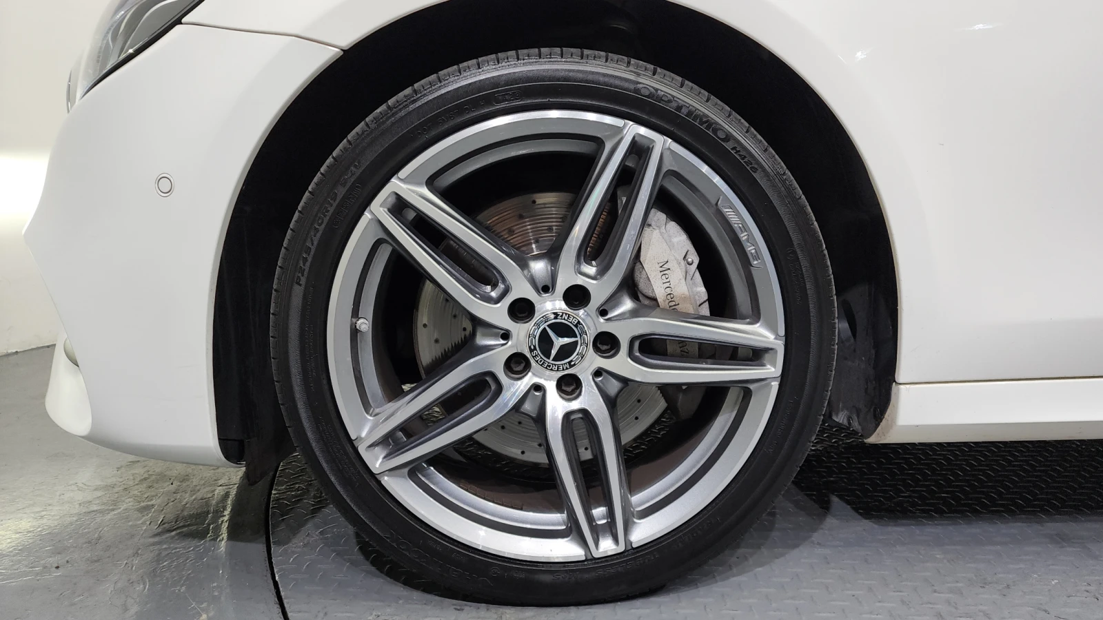 Mercedes-Benz E 300 360* HUD* ��. ��������* BLIND SPOT* ������ ���� | Mobile.bg � ����������� 5