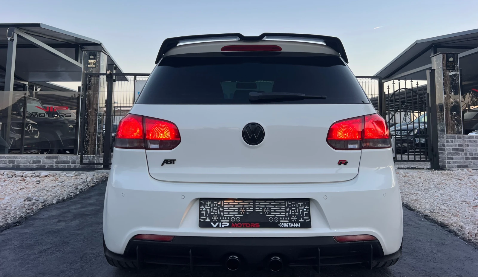 VW Golf R20-PAKET/ABT/LED/XENON/CARPLAY/NAVI/KAMERA/UNIKAT, снимка 8 - Автомобили и джипове - 56038593