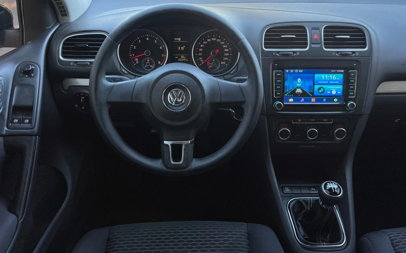 VW Golf R20-PAKET/ABT/LED/XENON/CARPLAY/NAVI/KAMERA/UNIKAT, снимка 11 - Автомобили и джипове - 56038593