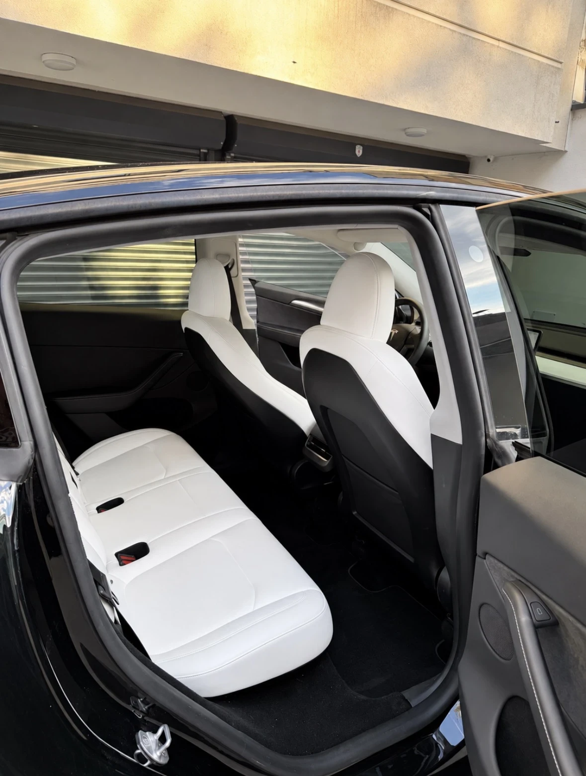 Tesla Model Y Performance Първи собственик Каско, снимка 9 - Автомобили и джипове - 56221995