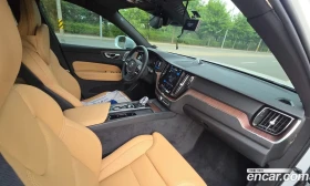 Volvo XC60 B6 ULTIMATE BRIGHT, снимка 14