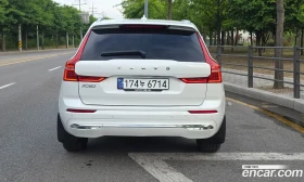 Volvo XC60 B6 ULTIMATE BRIGHT, снимка 4