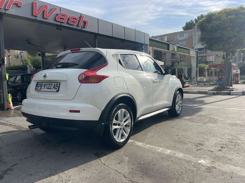 Nissan Juke 1.6 Бензин, Automatic, снимка 3 - Автомобили и джипове - 47268264