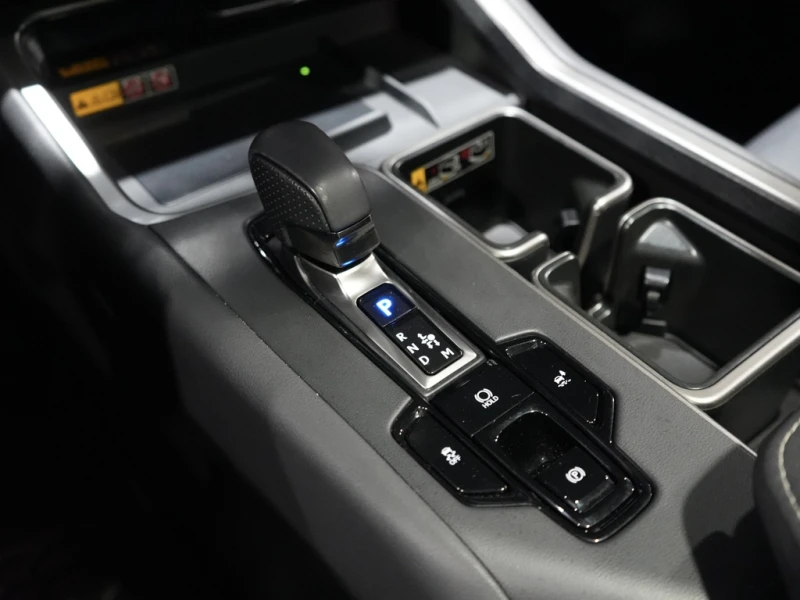 Lexus TX 350 500H/AWD/АВТОКРЕДИТИРАНЕ, снимка 10 - Автомобили и джипове - 52627426