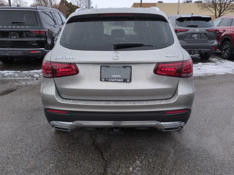 Mercedes-Benz GLC 300 2022 * CARFAX * БЕЗ ПЪРВОНАЧАЛНА ВНОСКА, снимка 5 - Автомобили и джипове - 52744119