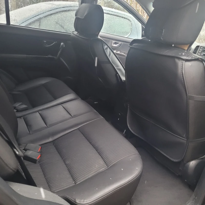 Kia Sorento, снимка 6 - Автомобили и джипове - 52895924