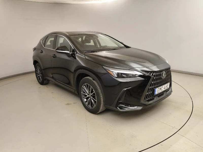 Lexus NX 350h В гаранция, снимка 2 - Автомобили и джипове - 53034632