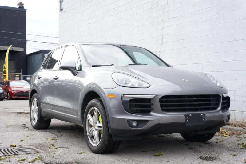Porsche Cayenne * E Hybrid * CARFAX * ЦЕНА ДО БГ, снимка 3 - Автомобили и джипове - 53234558