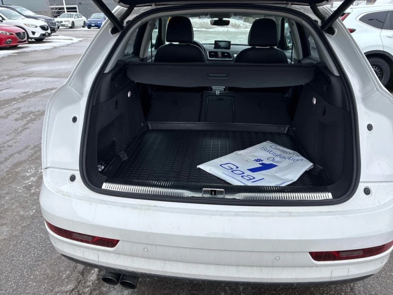 Audi Q3 * Progressiv * CARFAX * ЦЕНА ДО БГ, снимка 15 - Автомобили и джипове - 53261875