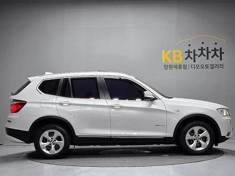 BMW X3 2.0D - САМО 30% АВАНС, снимка 7 - Автомобили и джипове - 56004450