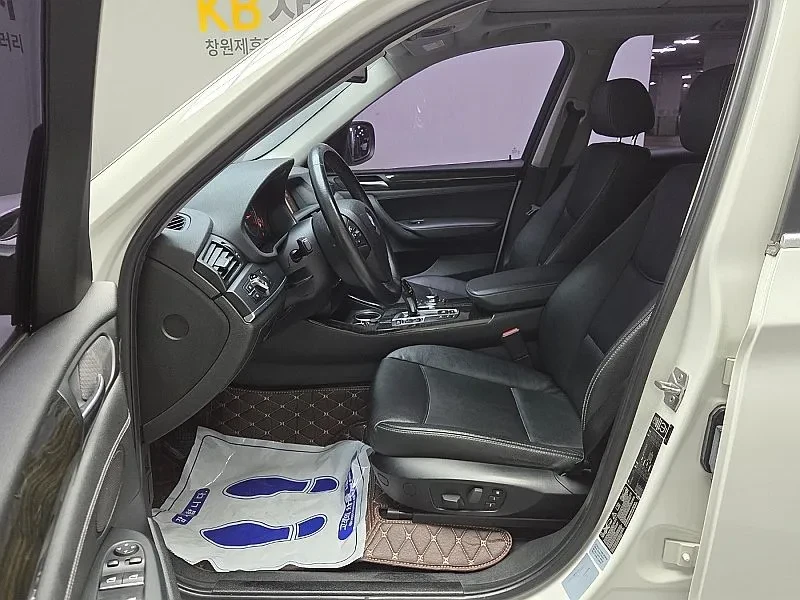 BMW X3 2.0D - САМО 30% АВАНС, снимка 12 - Автомобили и джипове - 56004450