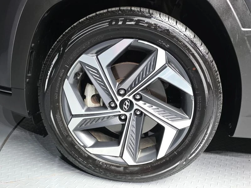 Hyundai Tucson Gasoline 1.6 Turbo 2WD| 177к.с., снимка 5 - Автомобили и джипове - 56118337